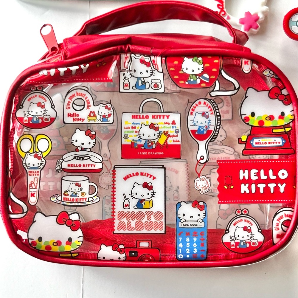❤️(HK0009) Hello Kitty Adorable 7-Piece Bundle - Picture 3 of 11